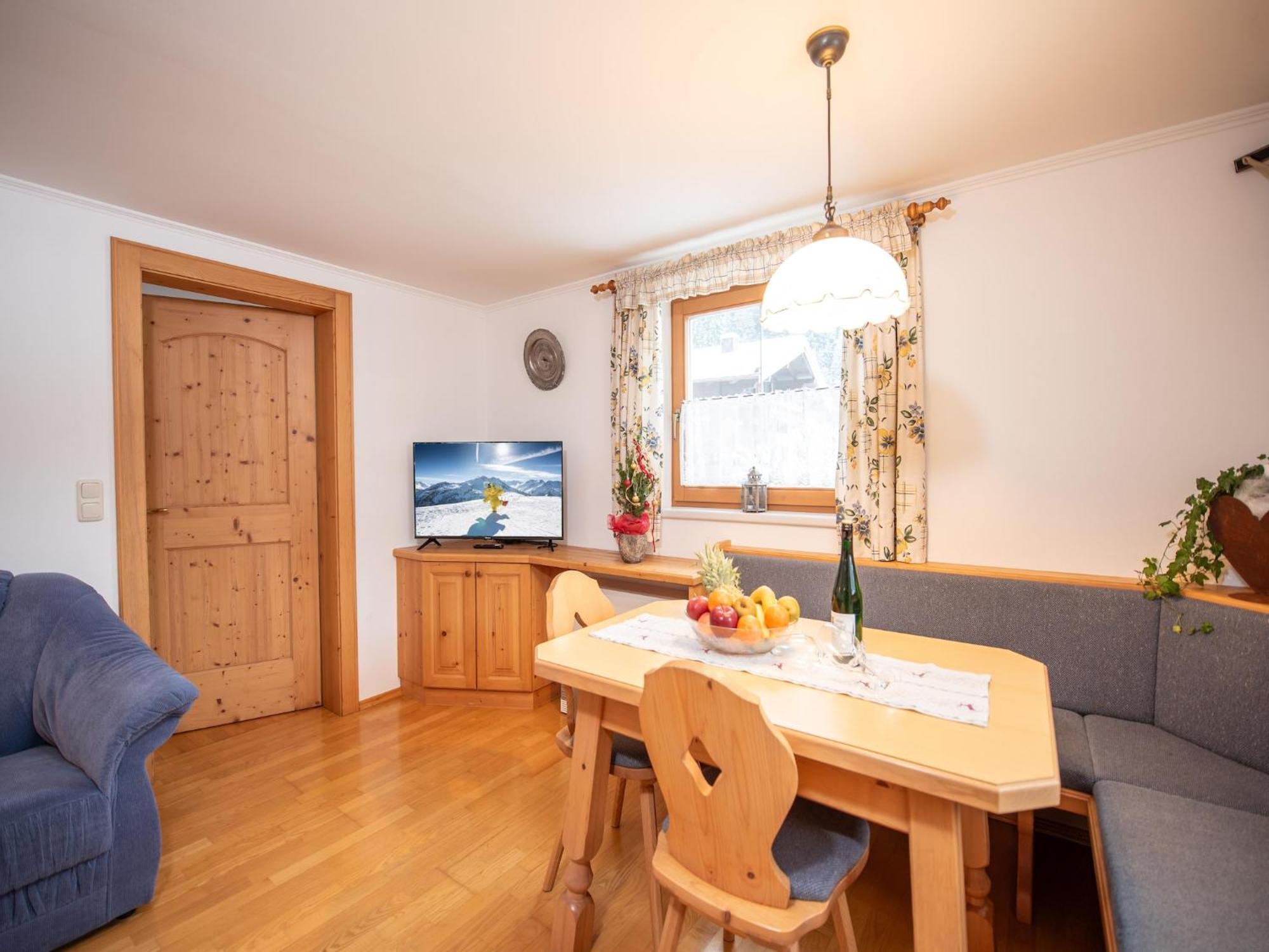 Apartment Johann In Wald Im Pinzgau With Balcony Esterno foto