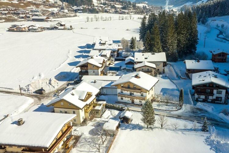 Apartment Johann In Wald Im Pinzgau With Balcony Esterno foto