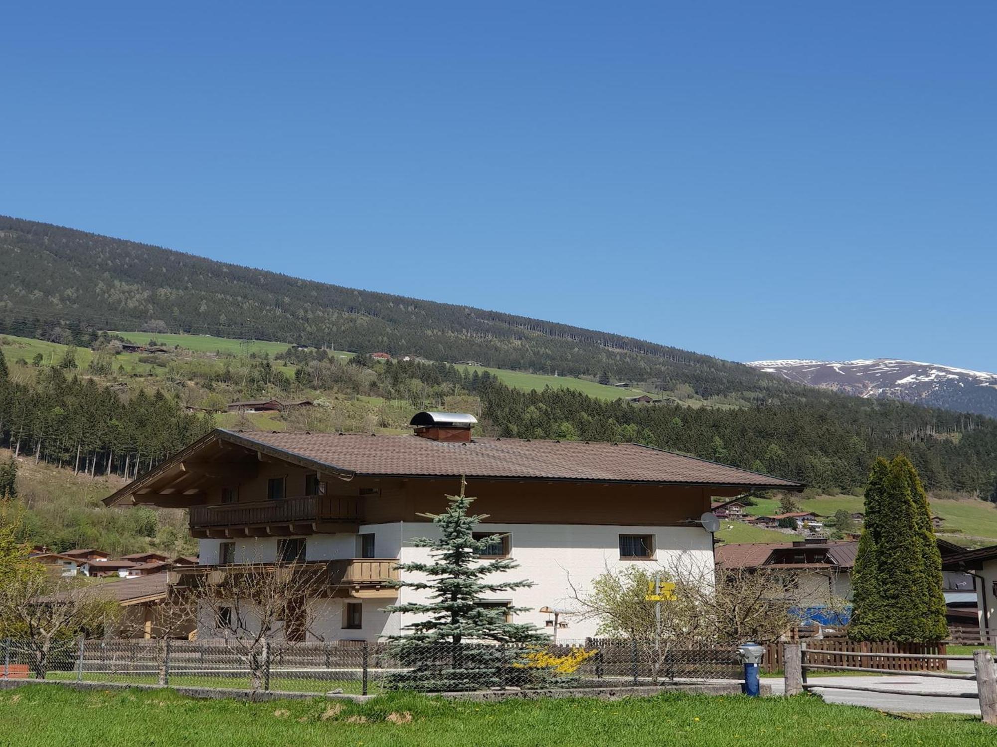 Apartment Johann In Wald Im Pinzgau With Balcony Esterno foto